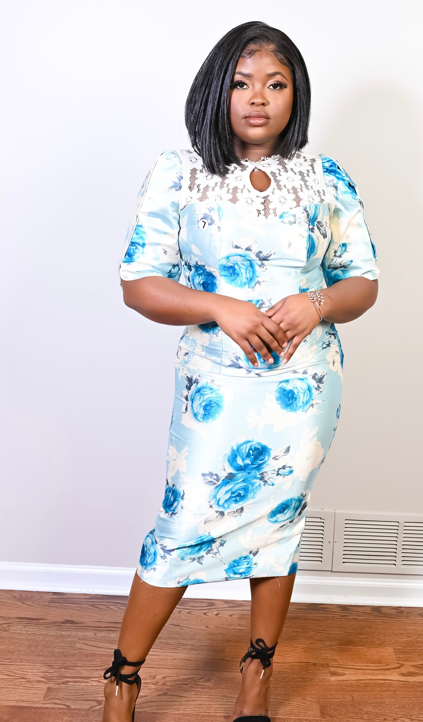 Floral Brocade mid-length Dress